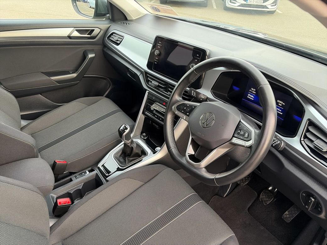 2024 Volkswagen T-Roc