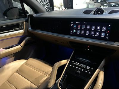 2024 Porsche Cayenne