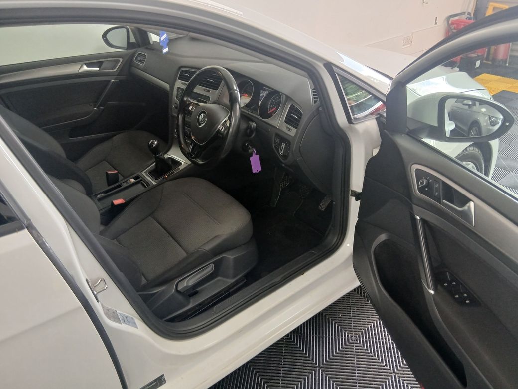 2017 Volkswagen Golf