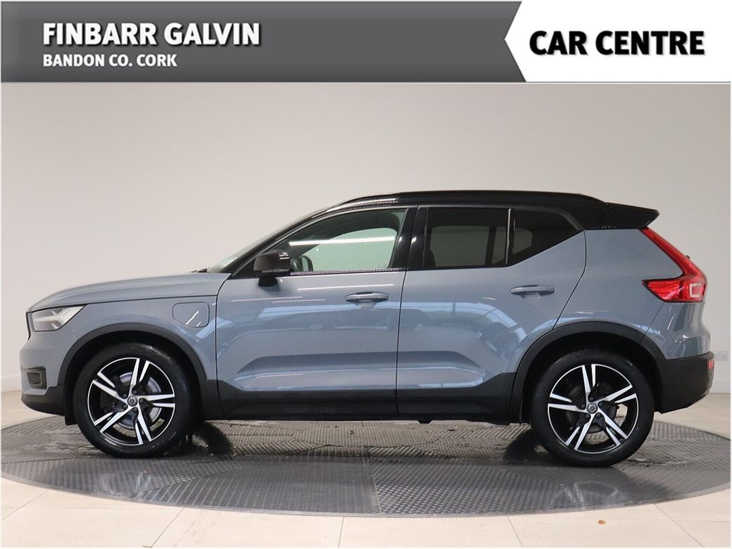 2021 Volvo XC40