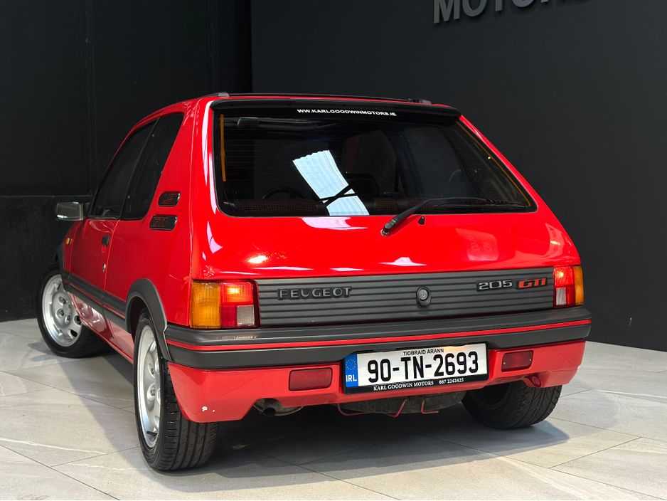 1990 Peugeot 205