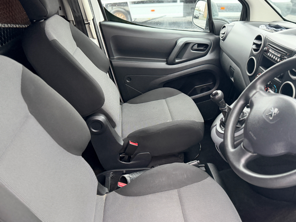 2017 Peugeot Partner