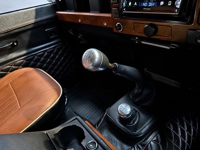 2003 Land Rover Defender