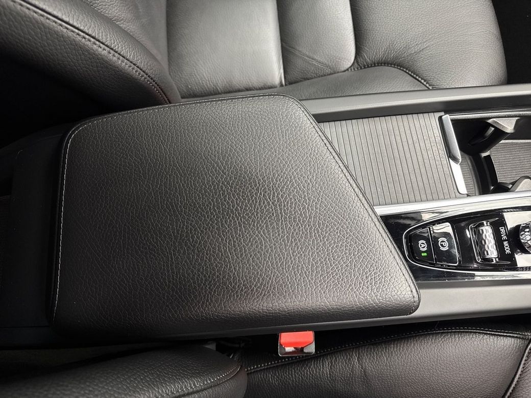 2021 Volvo V60