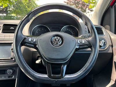 2017 Volkswagen Polo