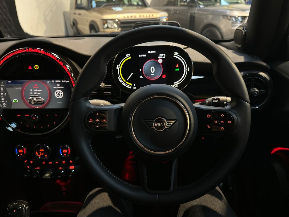 2024 Mini Hatch