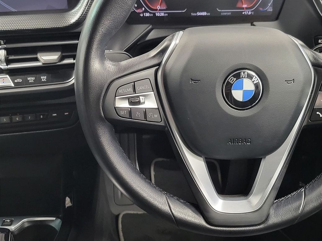 2022 BMW 1 Series
