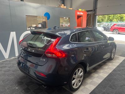 2019 Volvo V40