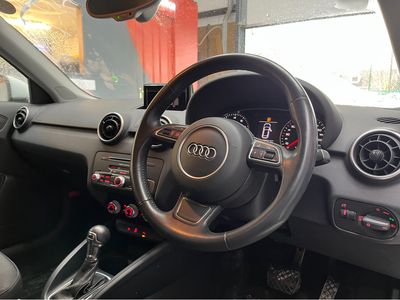2017 Audi A1