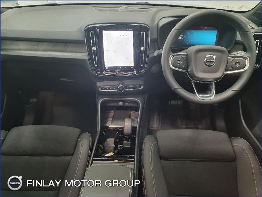 2025 Volvo Ex40