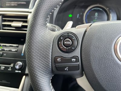 2013 Lexus IS 300h