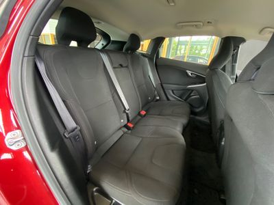 2015 Volvo V40