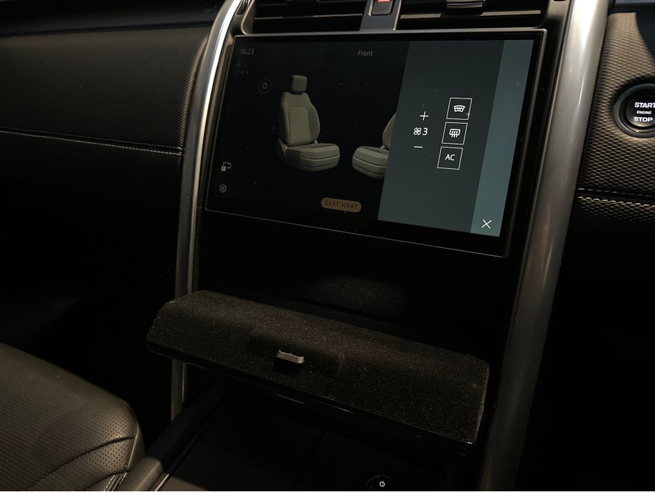 2024 Land Rover Discovery