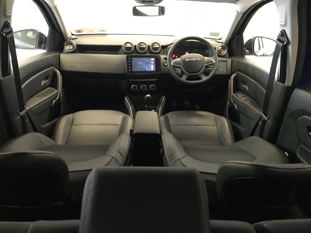 2023 Dacia Duster