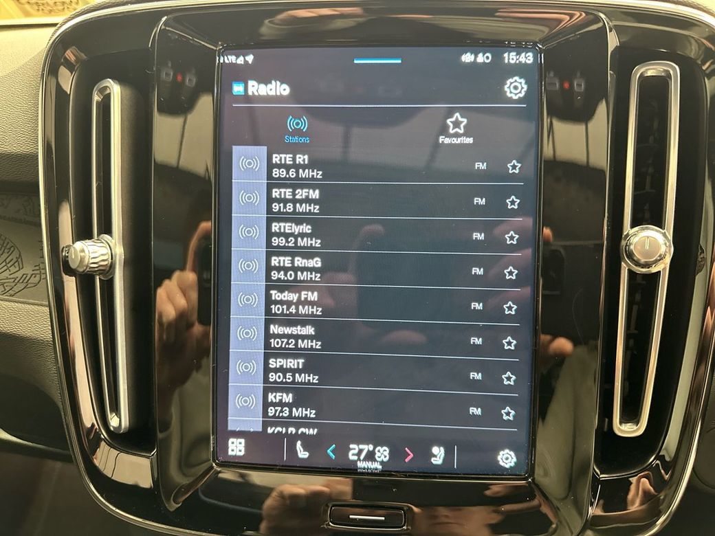 2023 Volvo C40