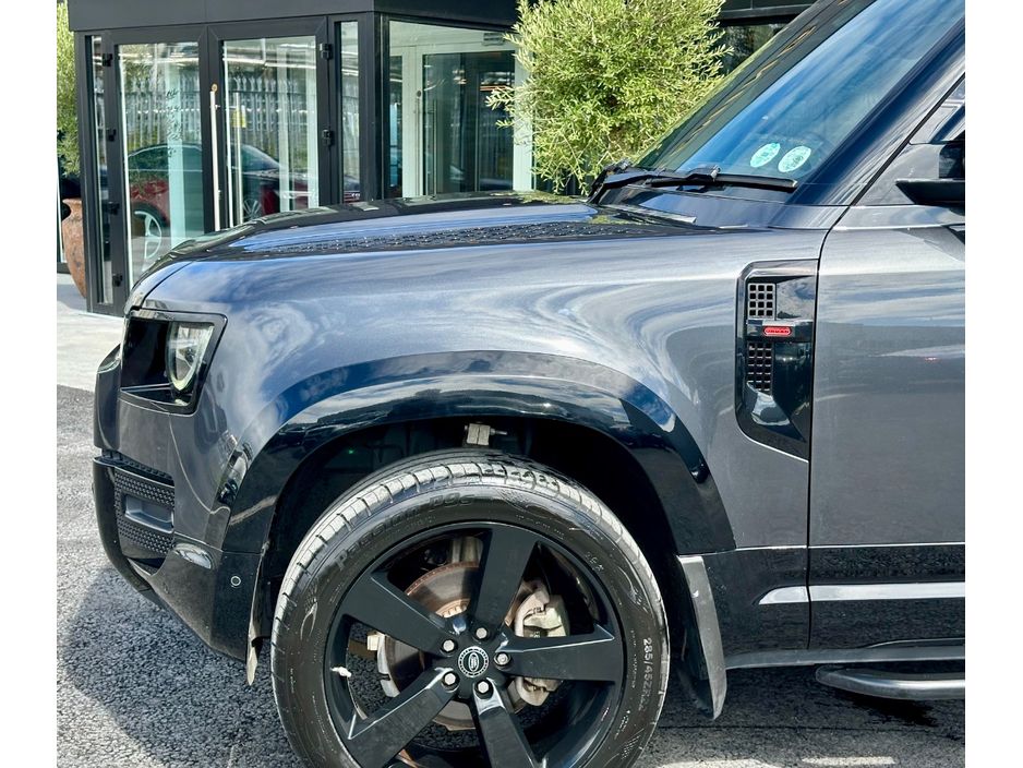 2024 Land Rover Defender