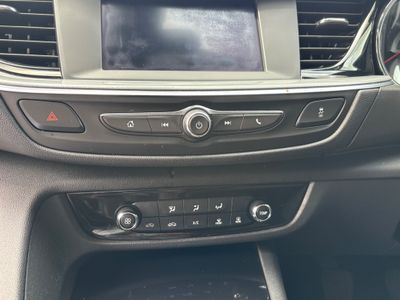 2020 Opel Insignia