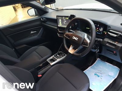 2025 Dacia Duster