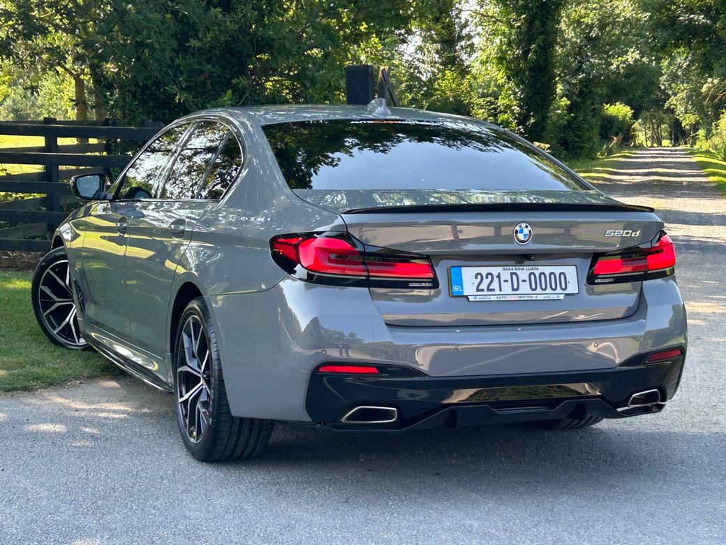 2022 BMW 5 Series