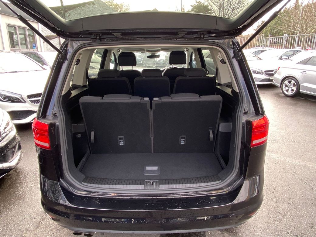 2020 Volkswagen Touran