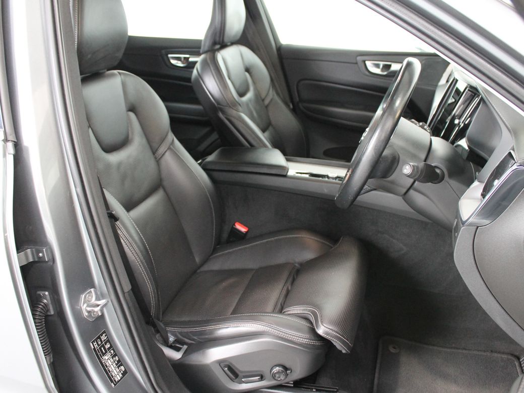 2021 Volvo XC60