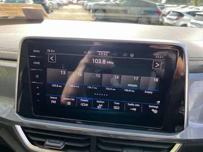 2023 Volkswagen T-Roc