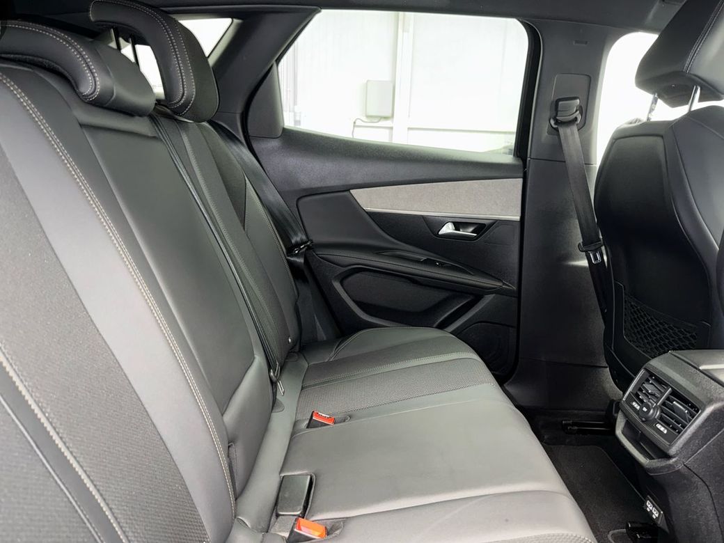 2024 Peugeot 3008