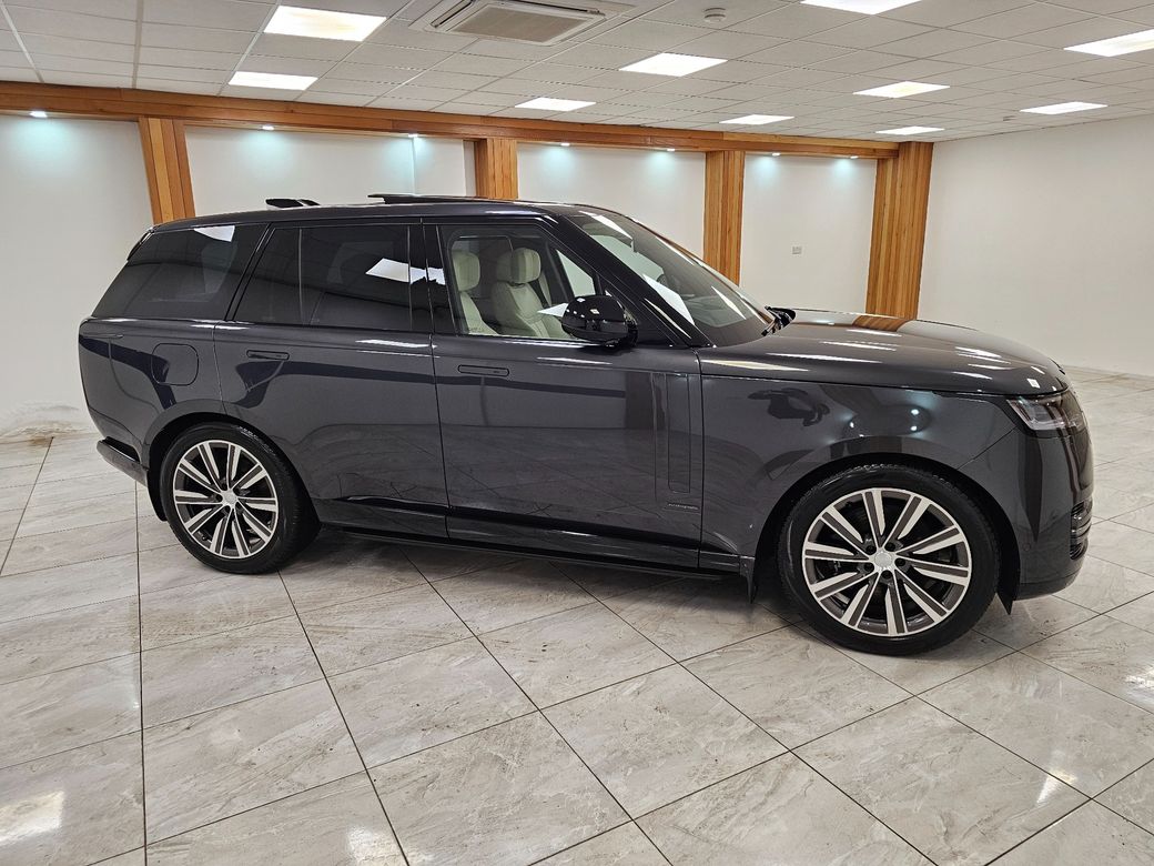 2025 Land Rover Range Rover