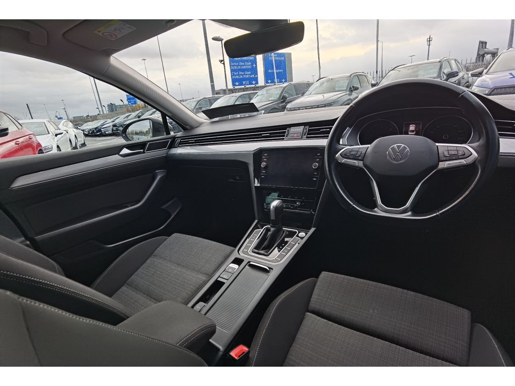 2022 Volkswagen Passat