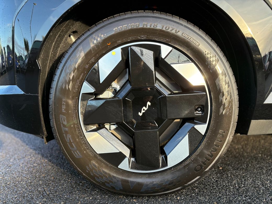 2026 Kia EV5