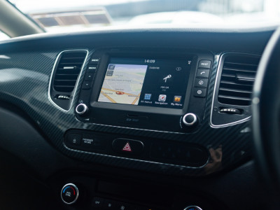 2018 Kia Carens