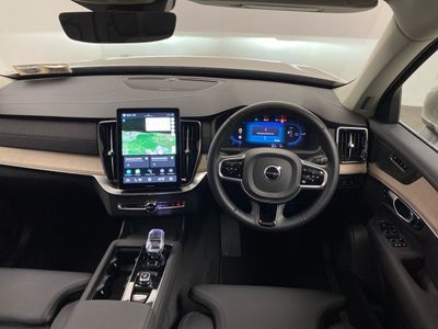 2025 Volvo XC90