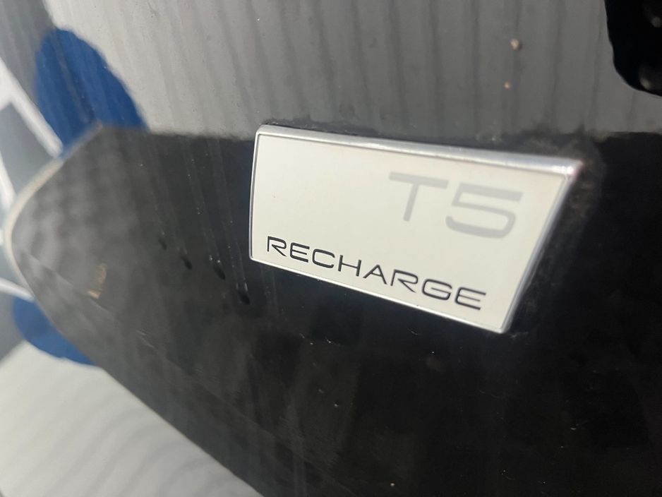 2021 Volvo XC40