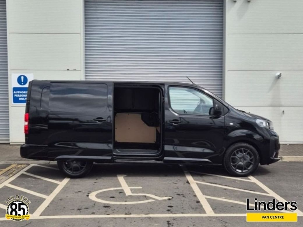 2025 Opel Vivaro