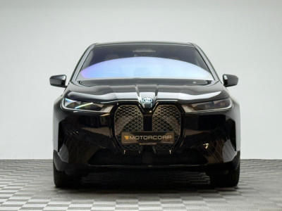 2023 BMW iX