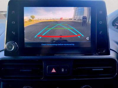 2023 Peugeot Partner