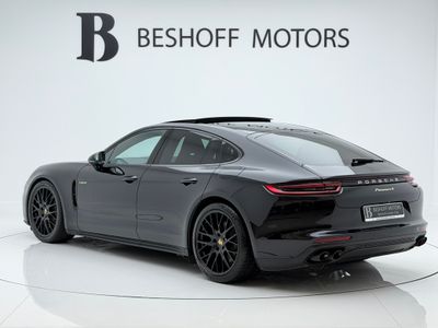2020 Porsche Panamera