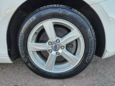2013 Volvo V40