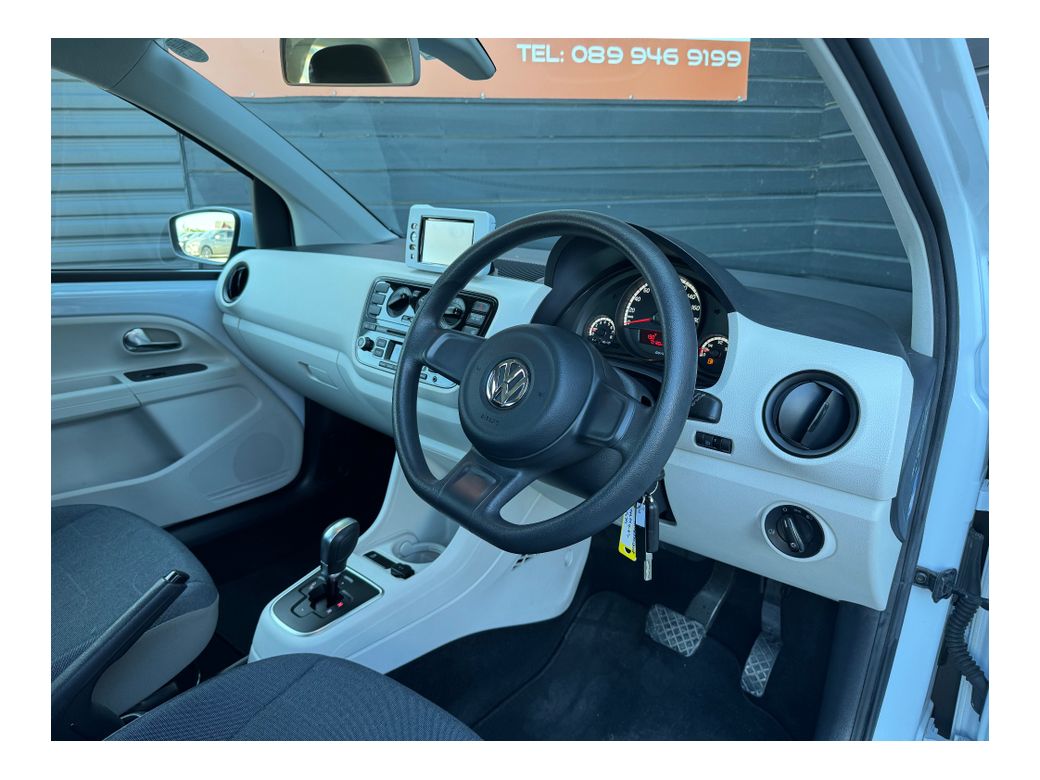 2014 Volkswagen up!