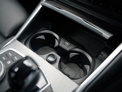 2022 BMW 330