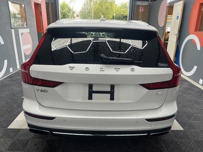 2022 Volvo V60