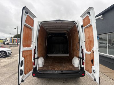 2023 Renault Master