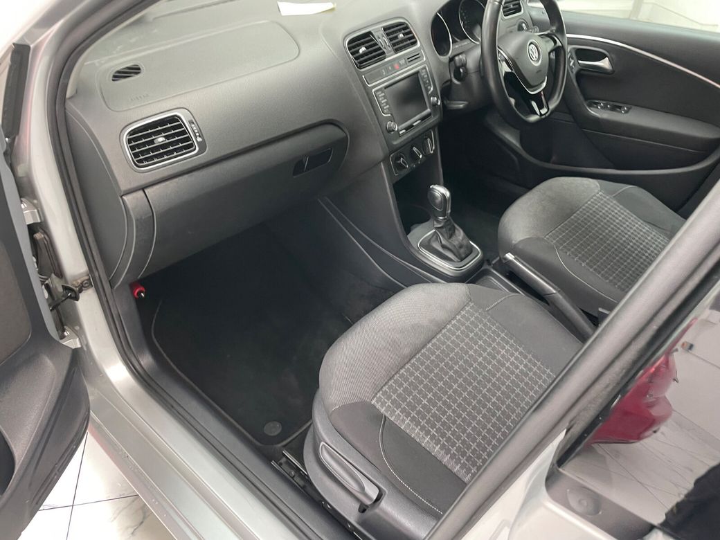 2015 Volkswagen Polo