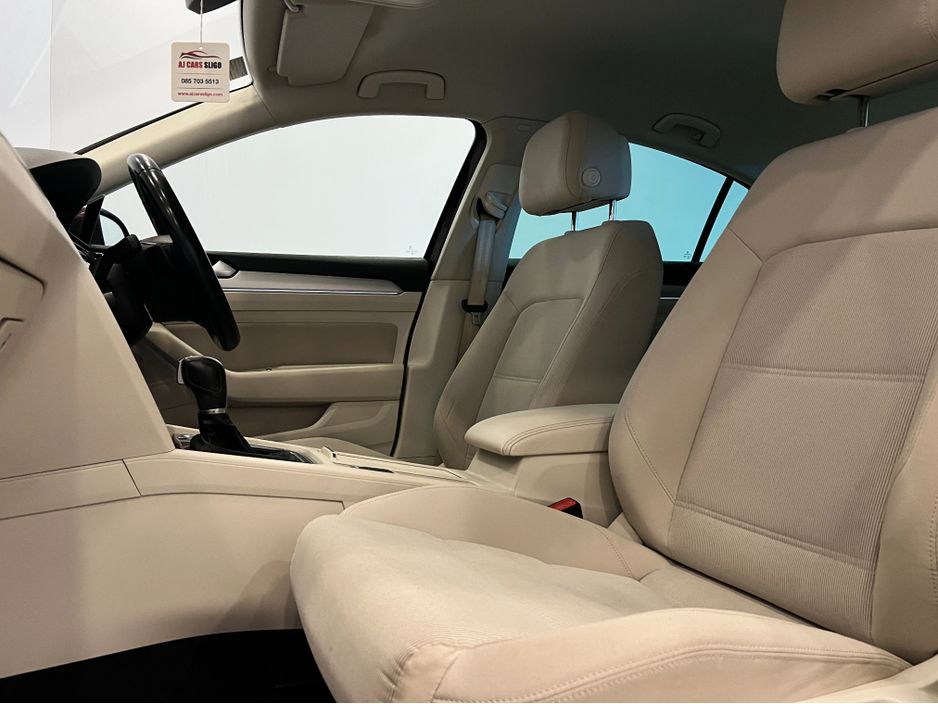 2019 Volkswagen Passat