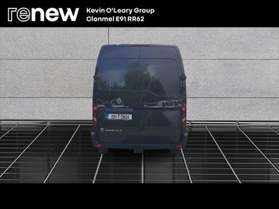 2025 Renault Master