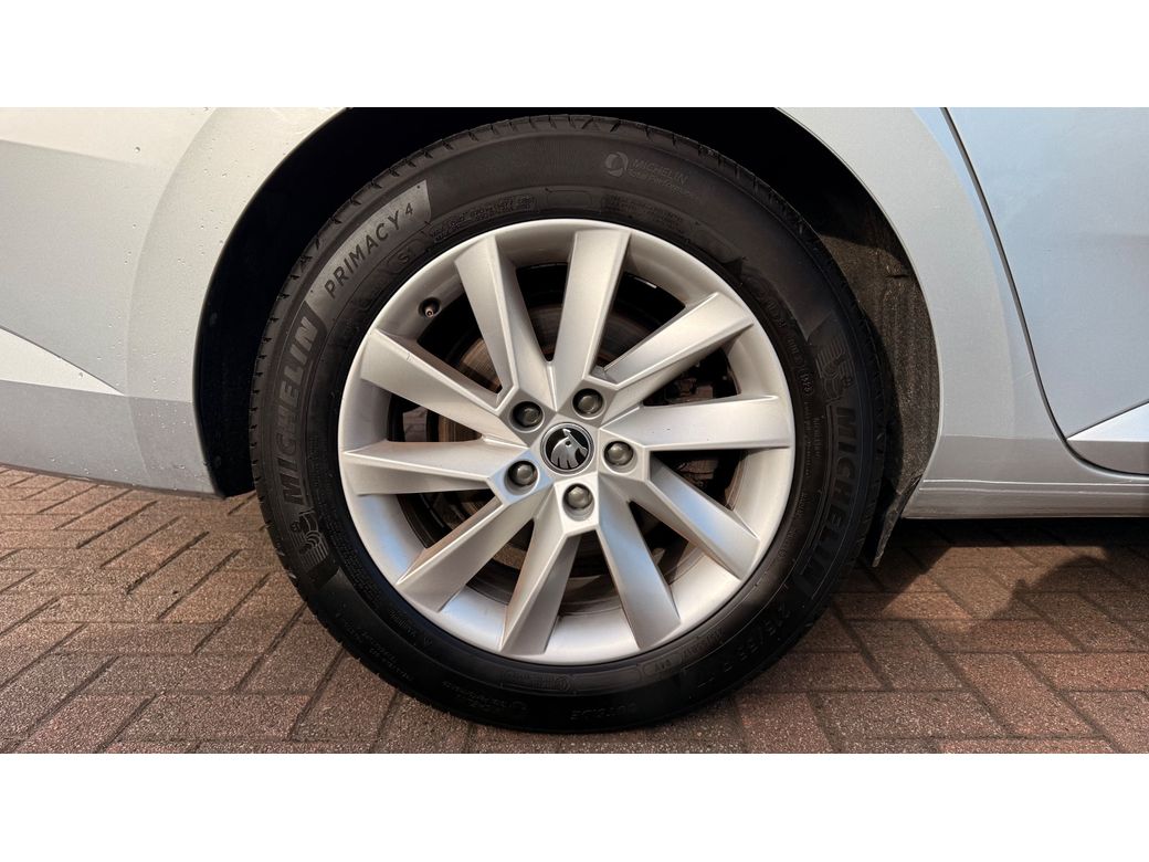 2023 Skoda Superb