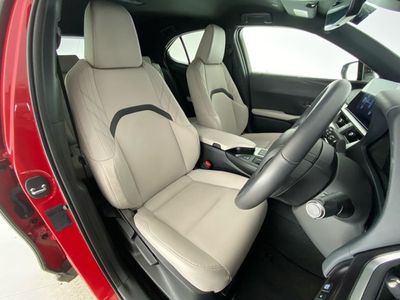 2023 Lexus UX 250H