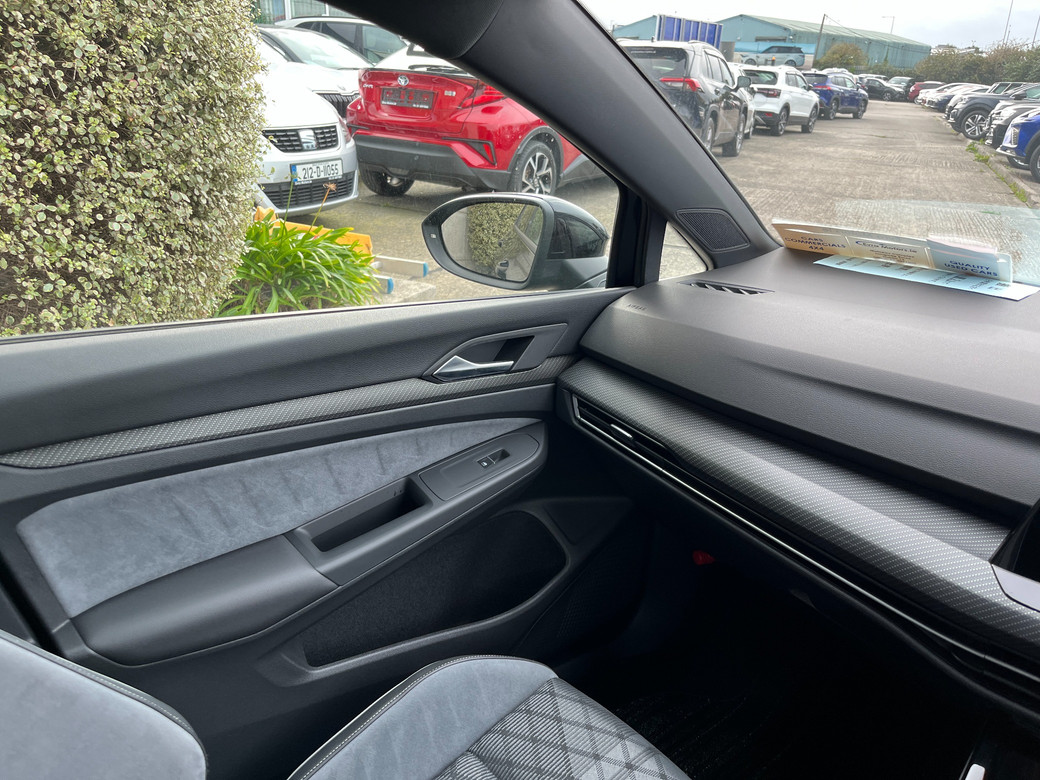 2024 Volkswagen Golf
