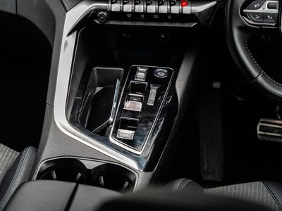 2024 Peugeot 5008