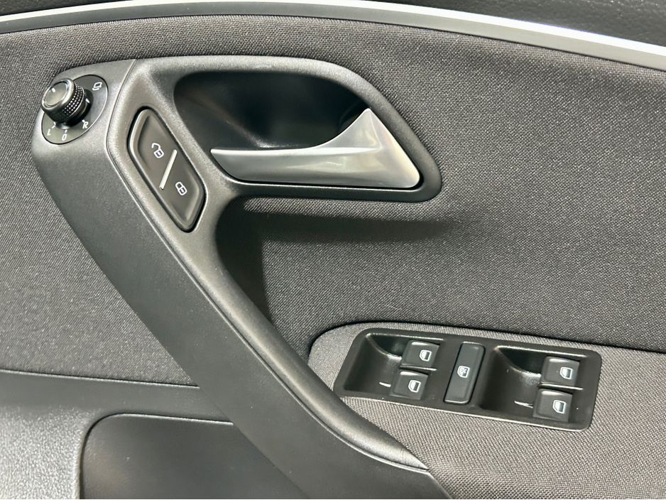 2017 Volkswagen Polo